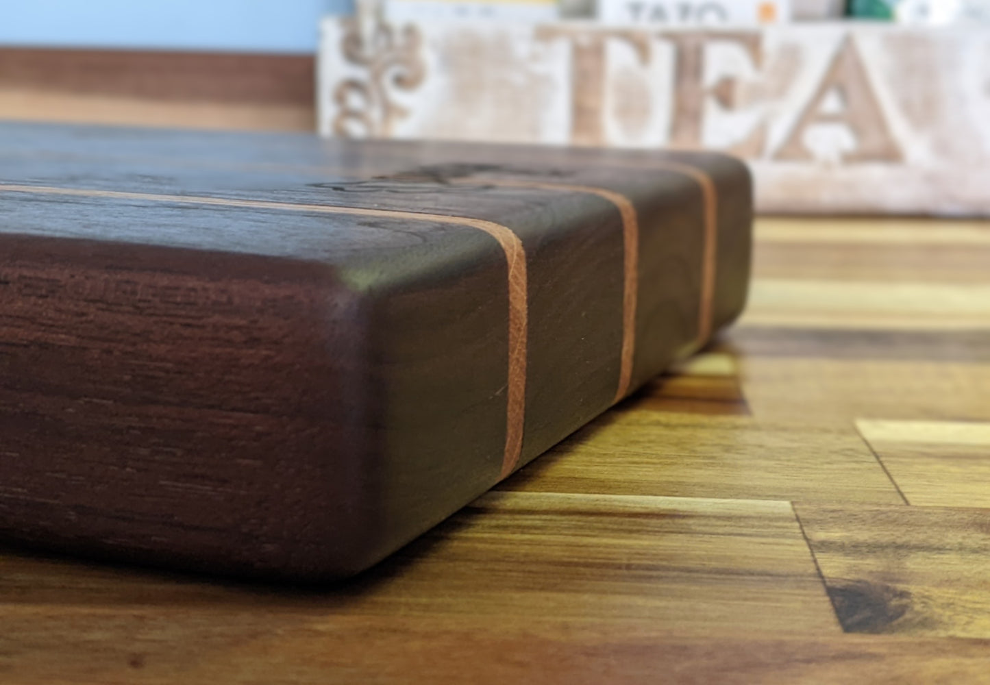 Dark Wood Cutting Board