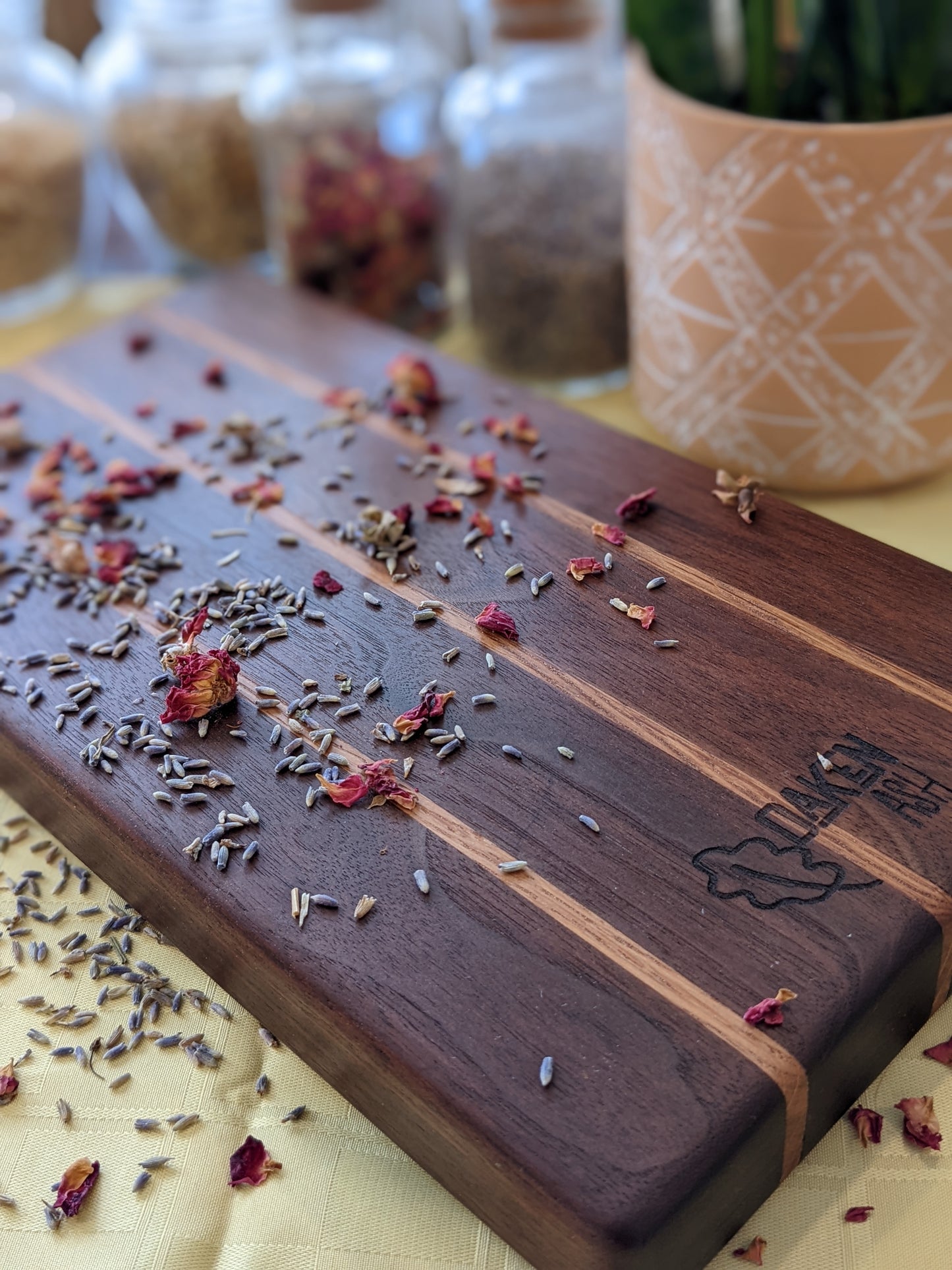 Dark Wood Cutting Board